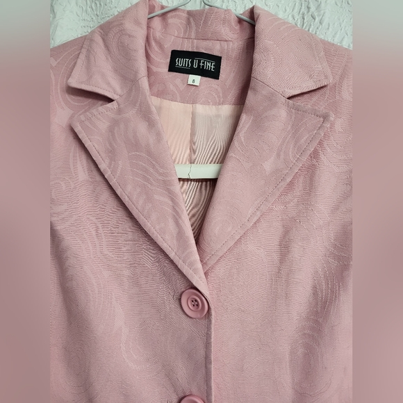 Women's Long Pink Blazer - Picture 3 of 4